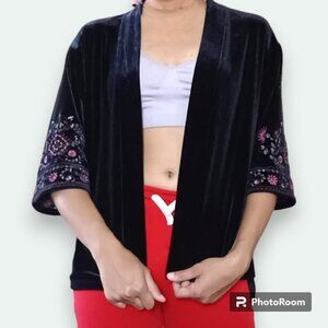 Black Floral Embroidered Lined Velvet XL/Oversized Art Class Fold Over Cardigan